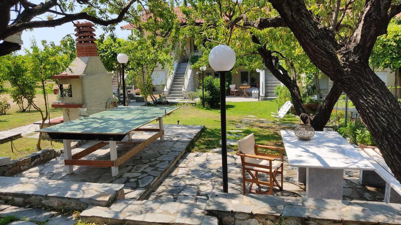 Asterias Maisonette & Apartments Karianí Exterior foto